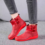 Bota Feminina de Couro Ecológico Cano Curto Impermeável.