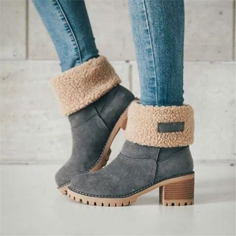 Bota Feminina de Inverno Forrada em Lã com Solado Antiderrapante