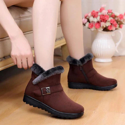 Bota Feminina Aveludada de Luxo para Inverno.