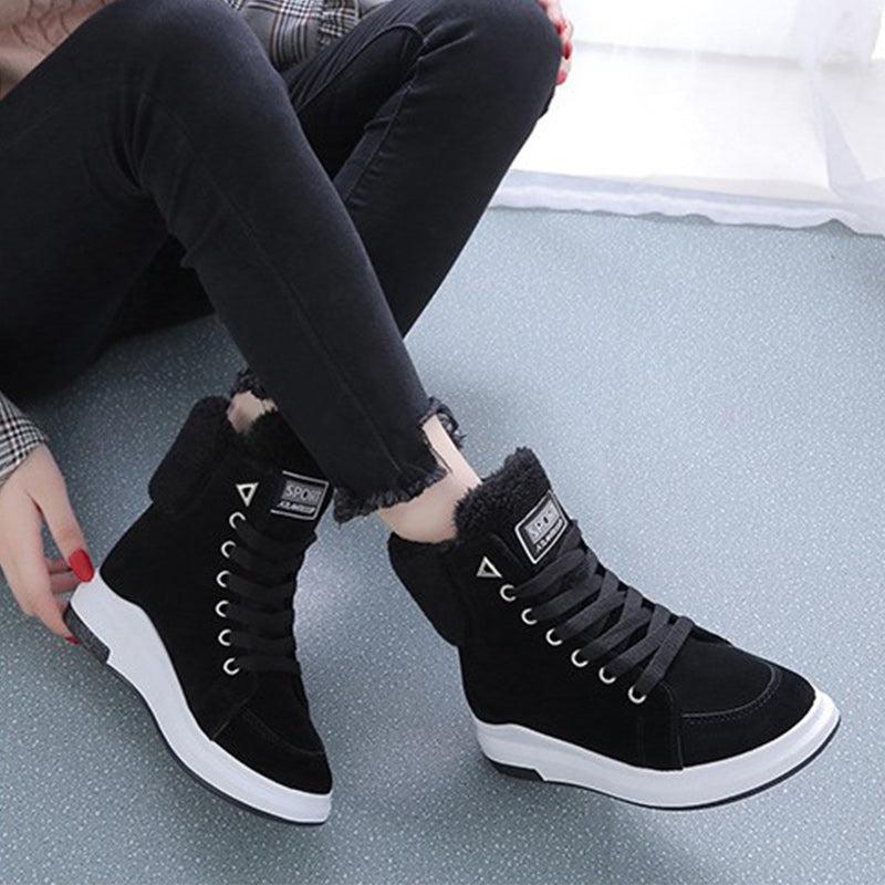 Bota Feminina Cano-Alto Aveludada de Luxo.