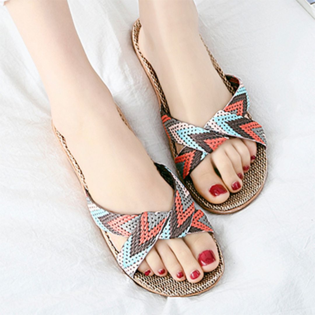 Sandália Feminina de Verão com Faixas Cruzadas em Cânhamo Luxuoso