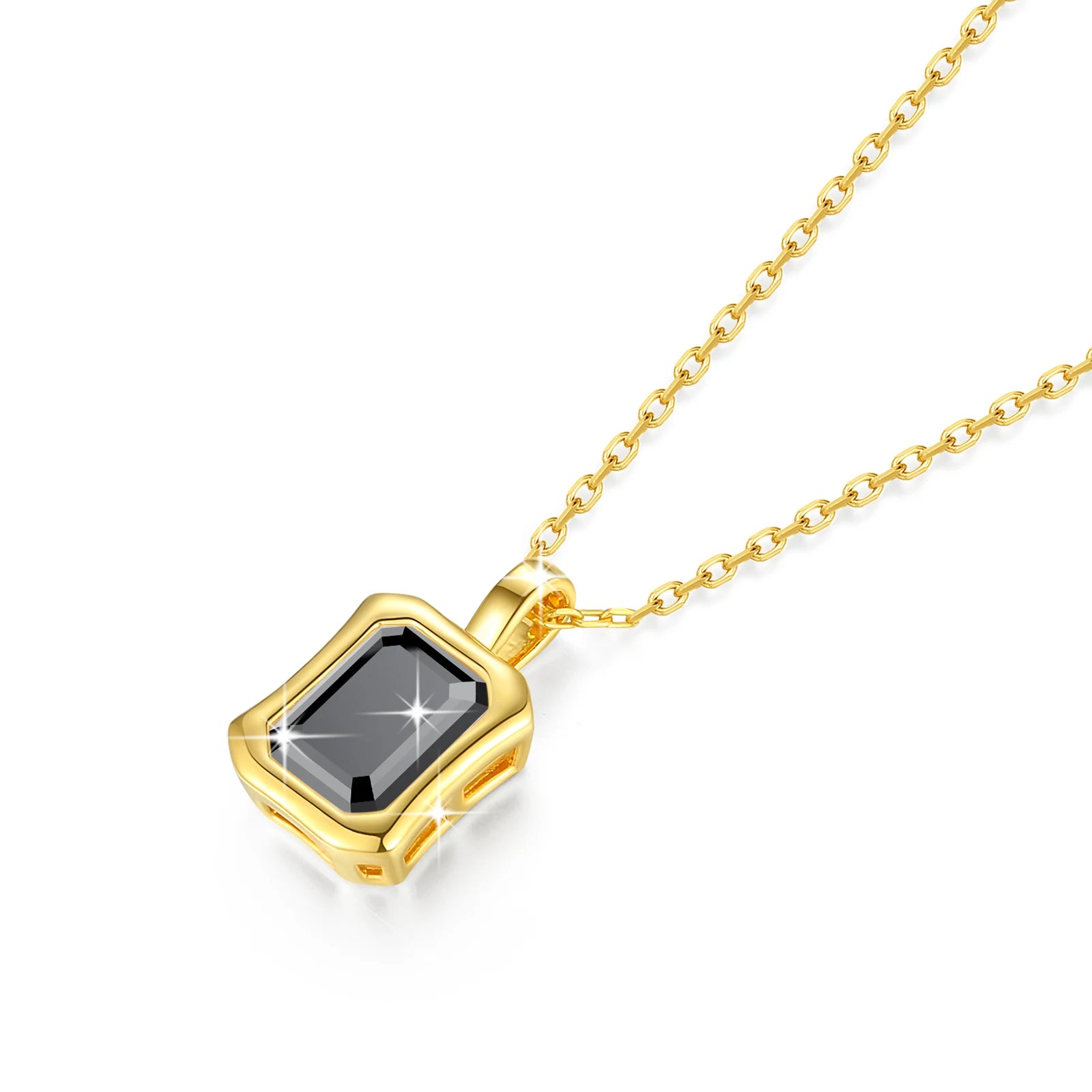 Garb Notturna di Smeraldo – Colar de Moissanite Negra em Ouro 14K com Lapidação Esmeralda.