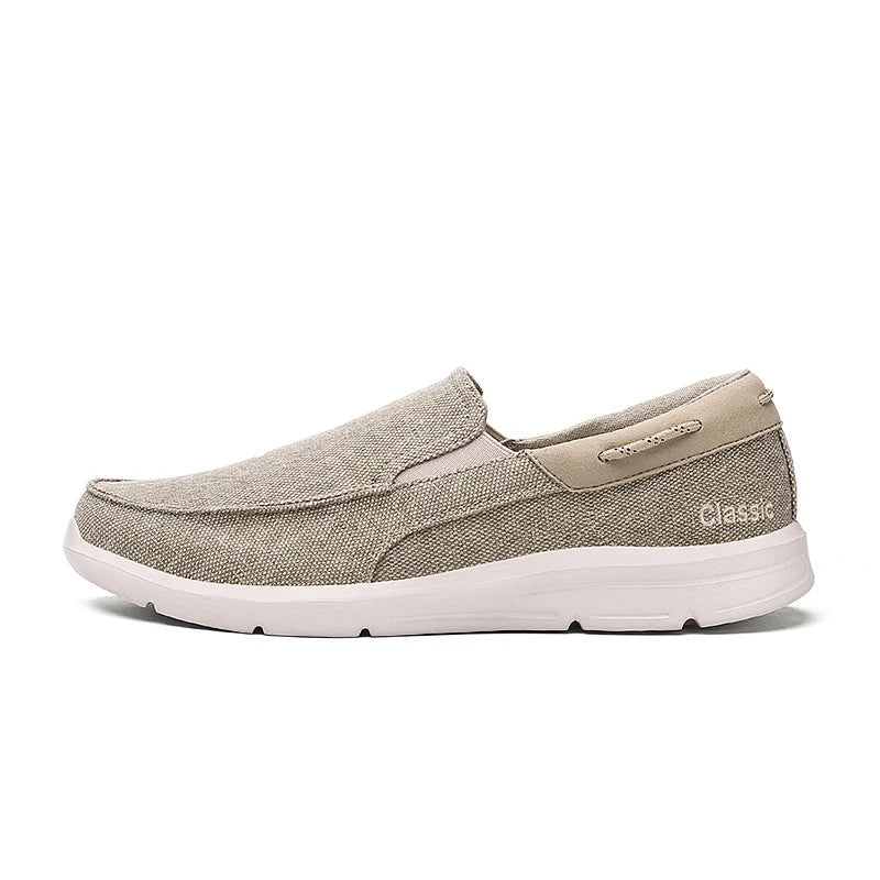 Mocassim Masculino Slip-On em Lona Premium com Solado Massageador de EVA.