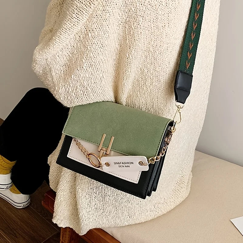 Bolsa Feminina em PU Premium com Design Minimalista Contemporâneo.