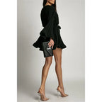 Vestido Feminino Plissado em Renda com Gola Redonda.