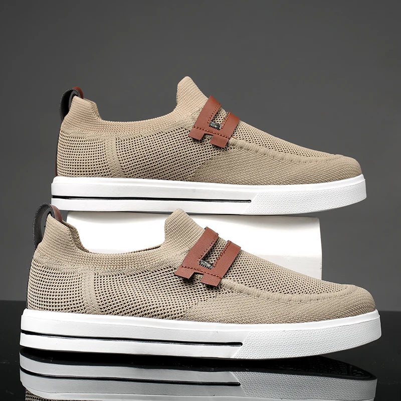 Tênis Masculino em Lona Premium Respirável com Solado em EVA Leve.