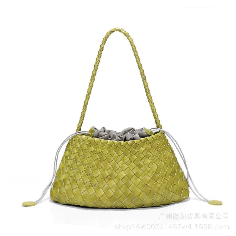 Bolsa Feminina Clutch Trançada em Couro PU.