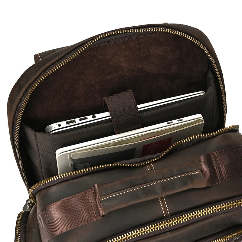 Mochila Masculina em Couro Legítimo com Design Robusto e Sofisticado