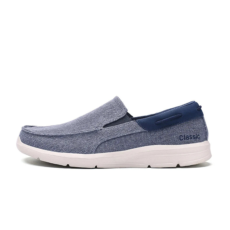 Mocassim Masculino Slip-On em Lona Premium com Solado Massageador de EVA.