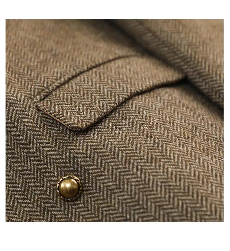 Blazer Feminino em Algodão e Lã com Abotoamento Duplo e Gola Entalhada