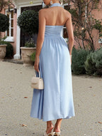 Vestido Feminino Longo de Verão com Decote Quadrado e Detalhe Costas Abertas.