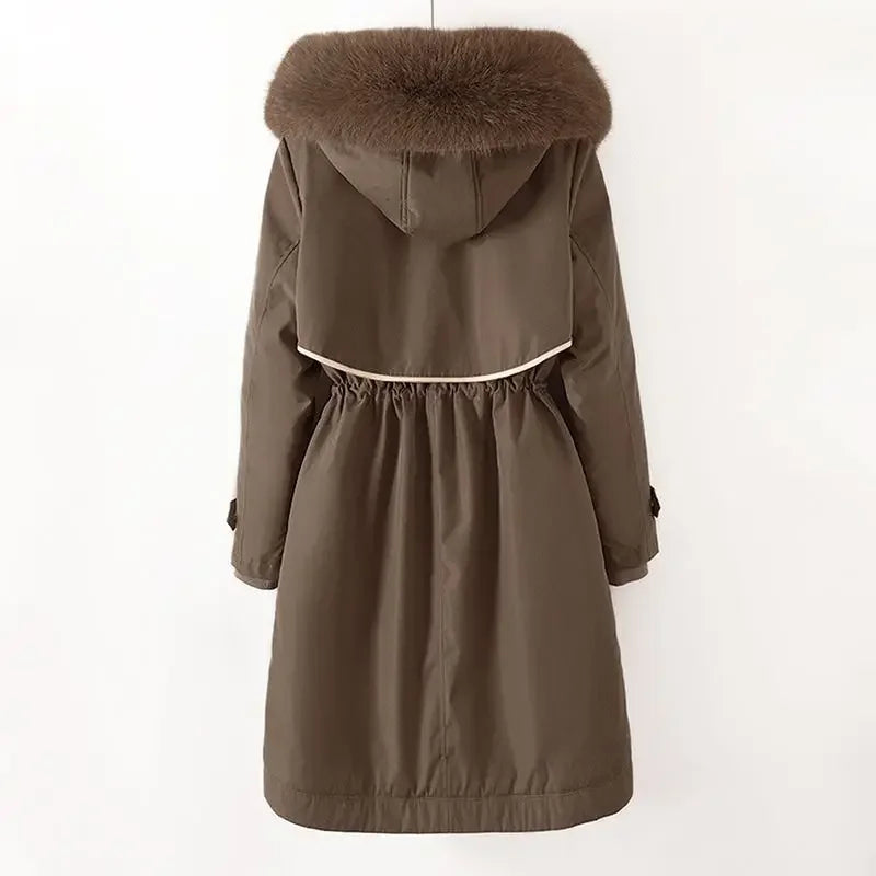 Casaco Feminino Slim de Lã com Patchwork Elegante.