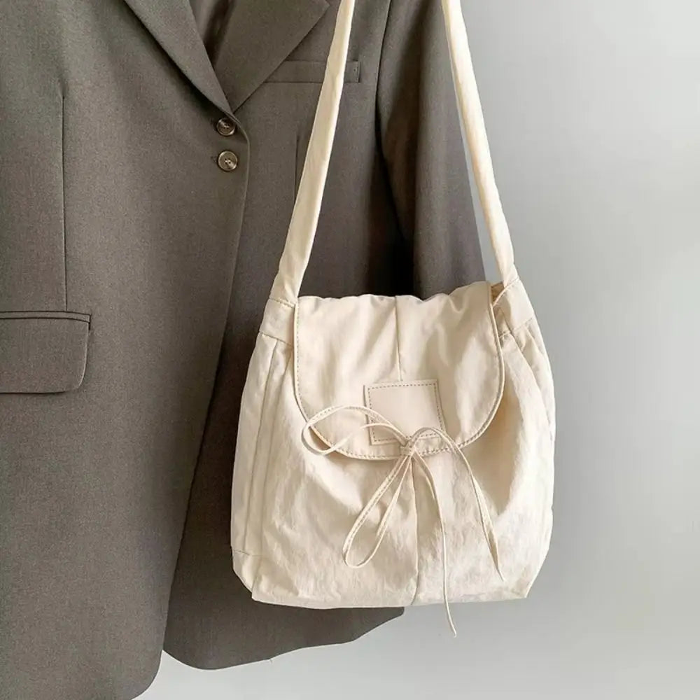 Bolsa Feminina Casual em Poliéster Premium.