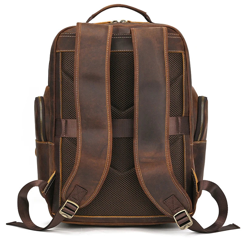 Mochila Masculina em Couro Legítimo com Design Robusto e Sofisticado