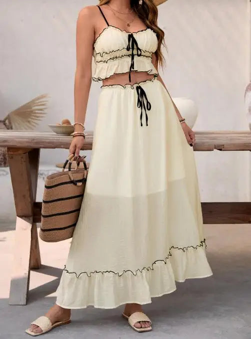 Conjunto Feminino de Verão com Cropped Decote V e Saia Longa em Linha A.