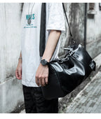 Bolsa Masculina de Viagem em PU Rígido.