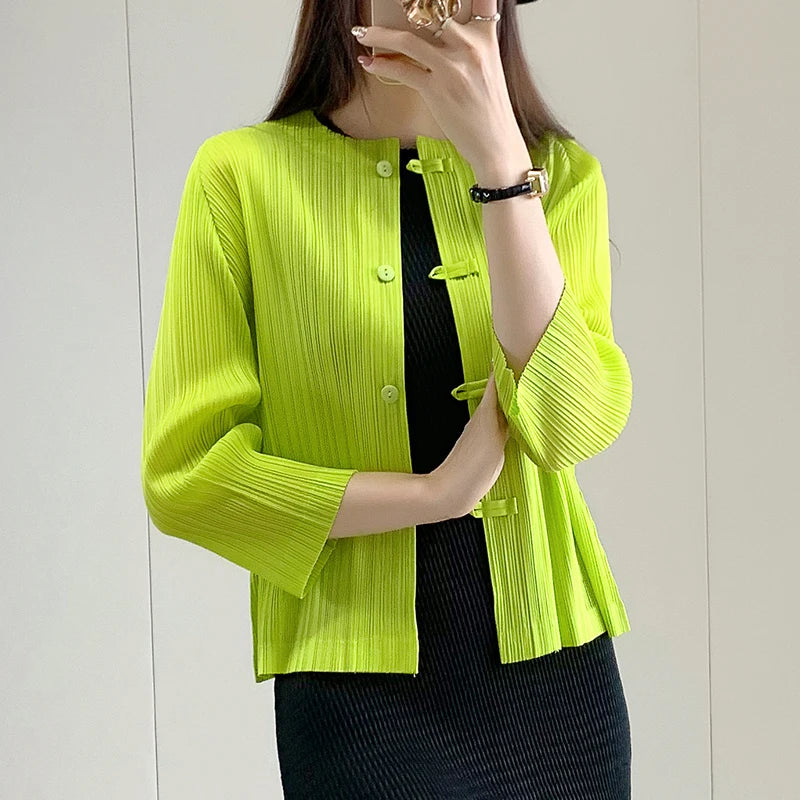 Cardigã Feminino Tradicional.