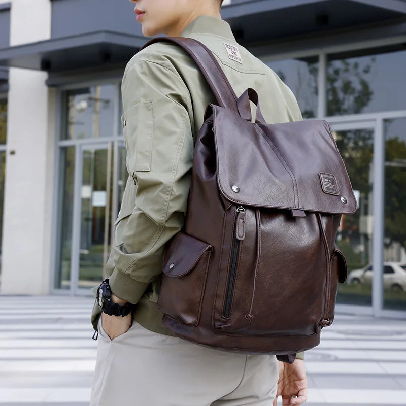 Mochila Masculina Softback em Couro PU Estilo Preppy.