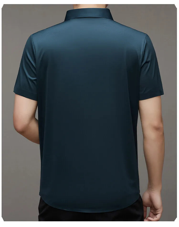 Camisa Masculina em Seda Gelada.