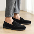 Mocassim Masculino Slip-On em Material Premium Leve com Solado em Borracha Antiderrapante.