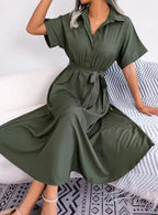 Vestido Feminino Midi com Gola Clássica e Mangas em Capa.