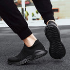 Tênis Masculino Esportivo Ortopédico de Alta Performance.